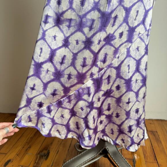 100% Silk JOSEPH Purple/White Tie-Dye Asymmetrical Midi Skirt - Picture 5 of 8